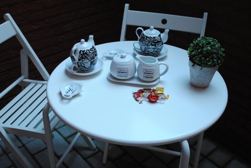 Interbellum Apartment Ieper Bilik gambar
